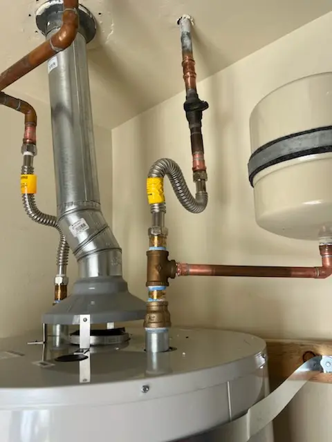 Water heater installation and plumbing repair in Altman